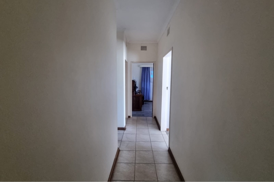 4 Bedroom Property for Sale in Meiringspark North West